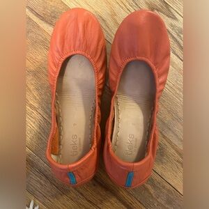 Tangerine Tieks size 9